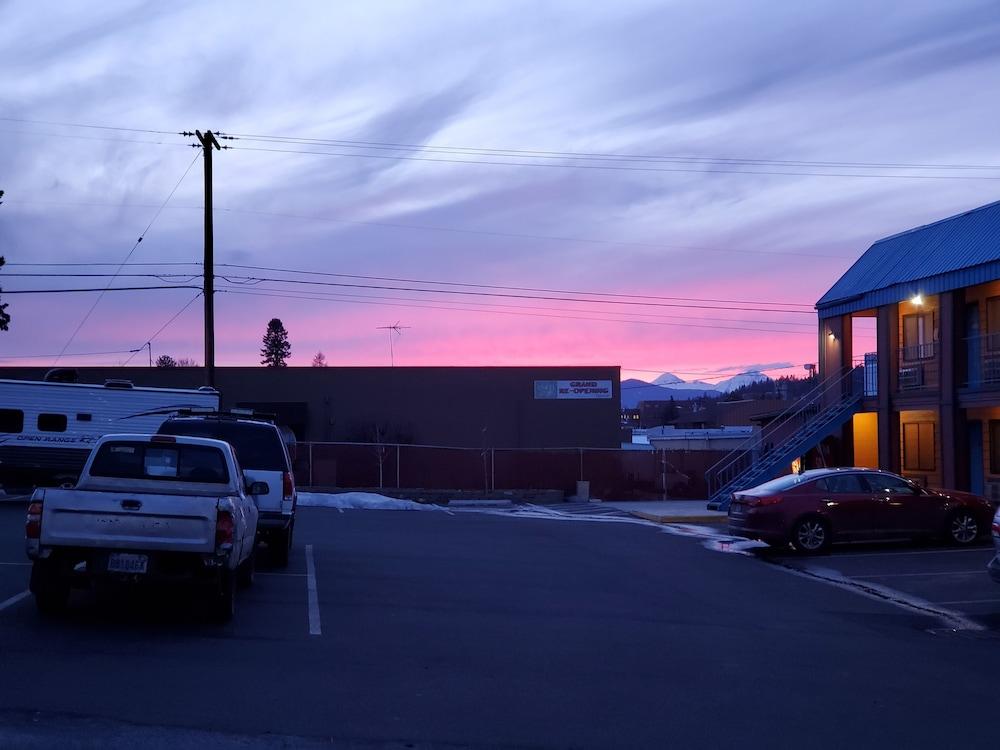 Motel West ベンド エクステリア 写真