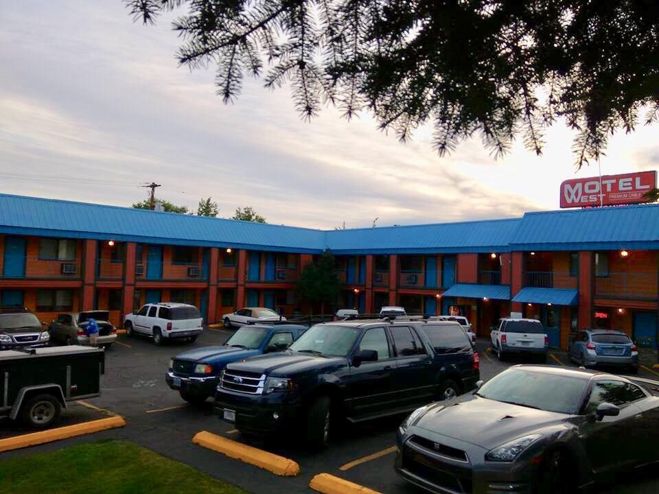 Motel West ベンド エクステリア 写真