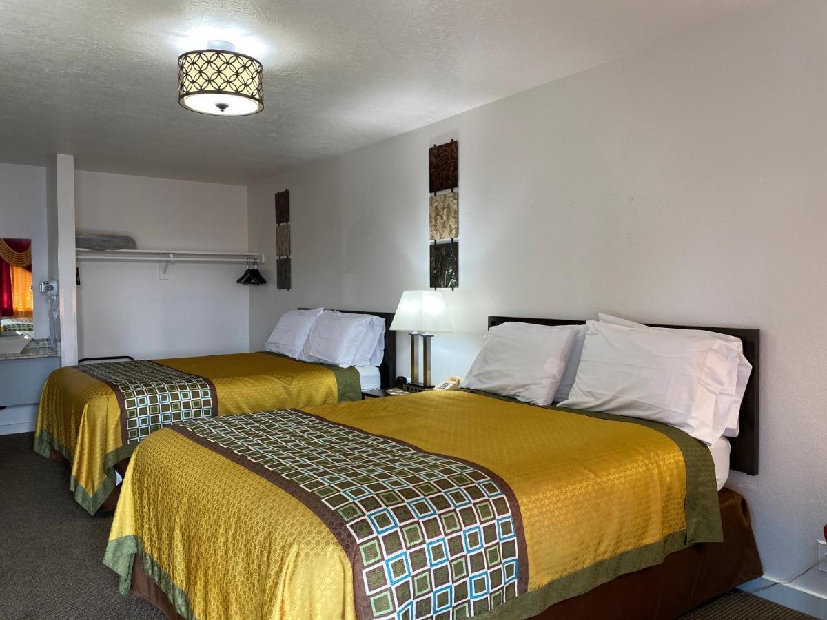 Motel West ベンド エクステリア 写真